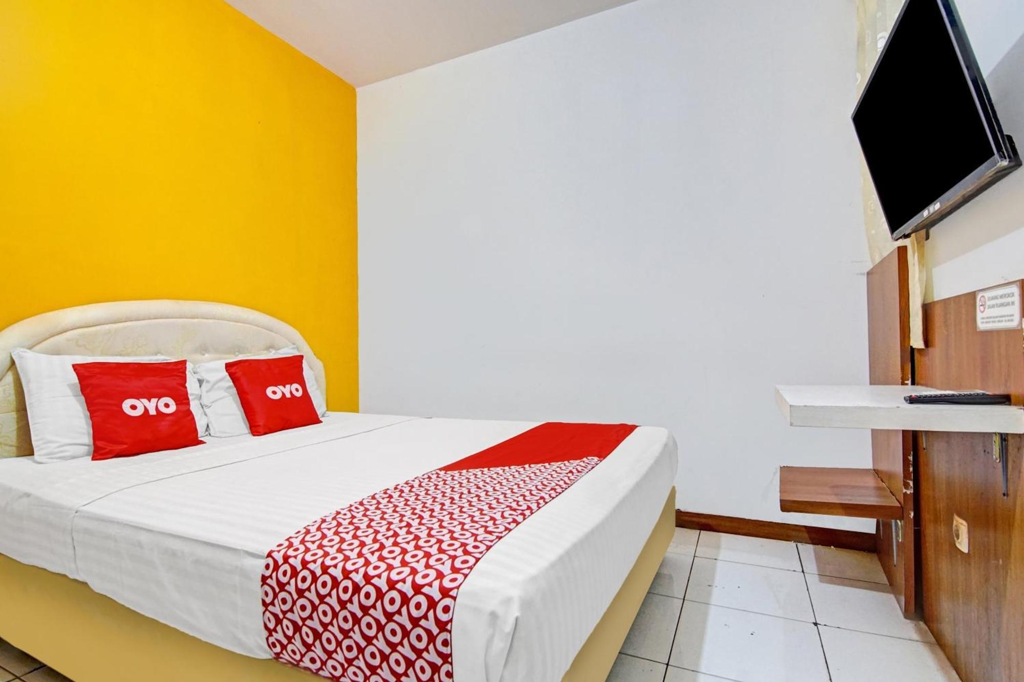 OYO 90422 Mall Of Indonesia Jakarta Bagian luar foto